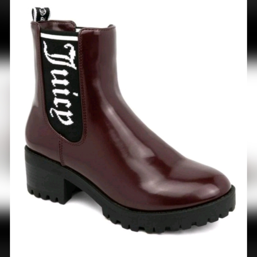 Juicy Couture NWT size 7 Rainbooties